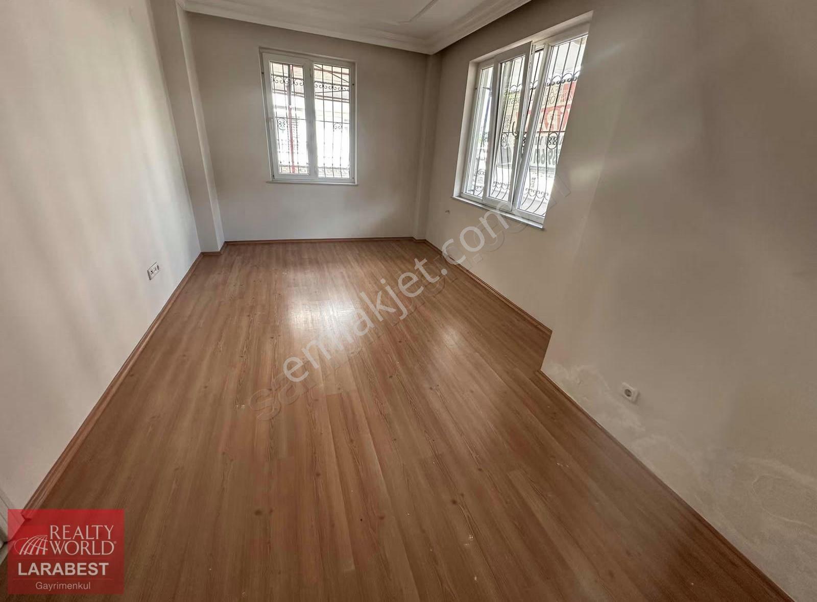 Gülveren Mahallesi 2+1 Ayrı Mutfaklı Yüksek Giriş Kiralık - Görsel 3