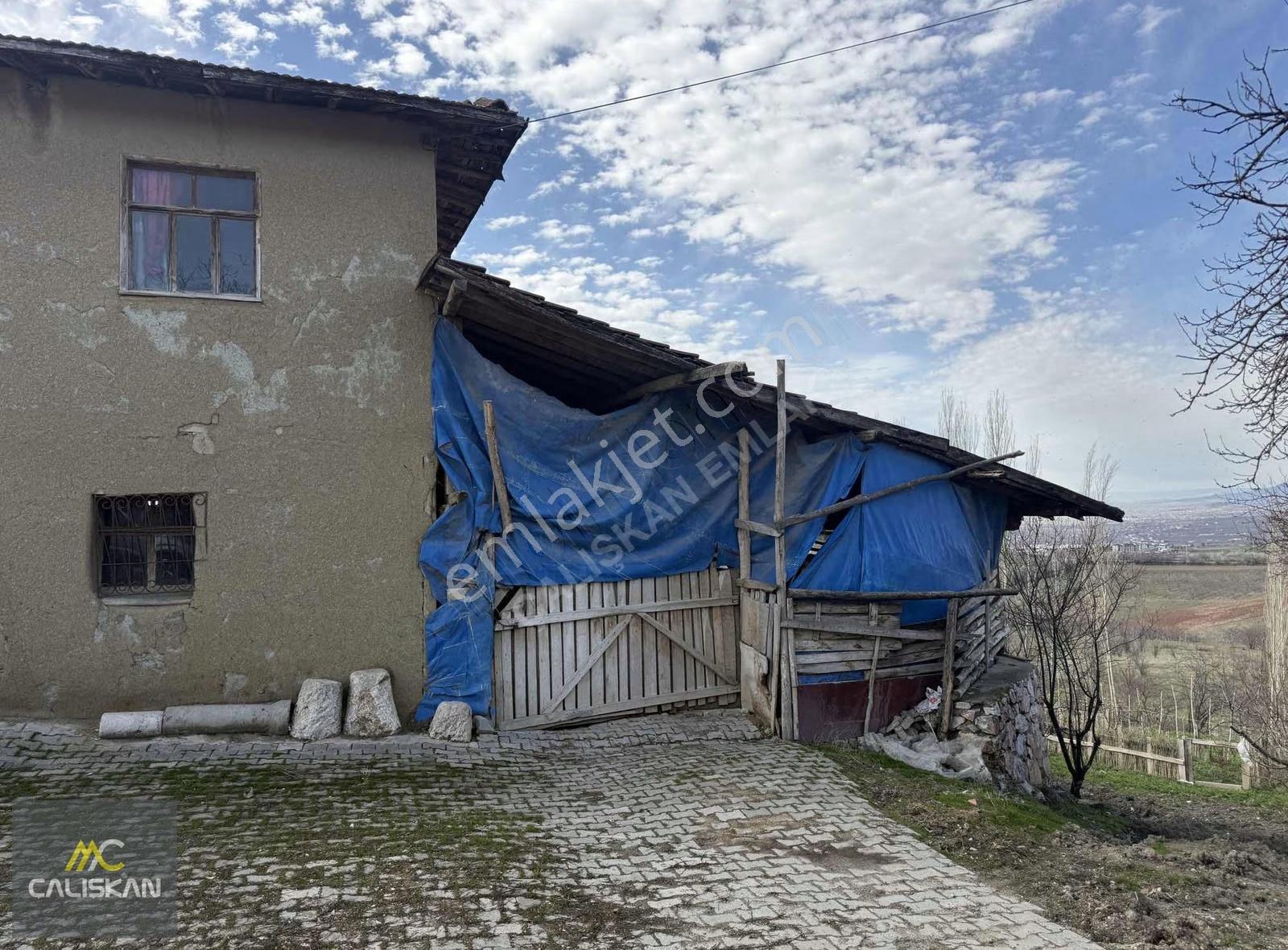 Kocacık Köyü Satılık Tek Tapu Ev Ve Arsa - Görsel 23