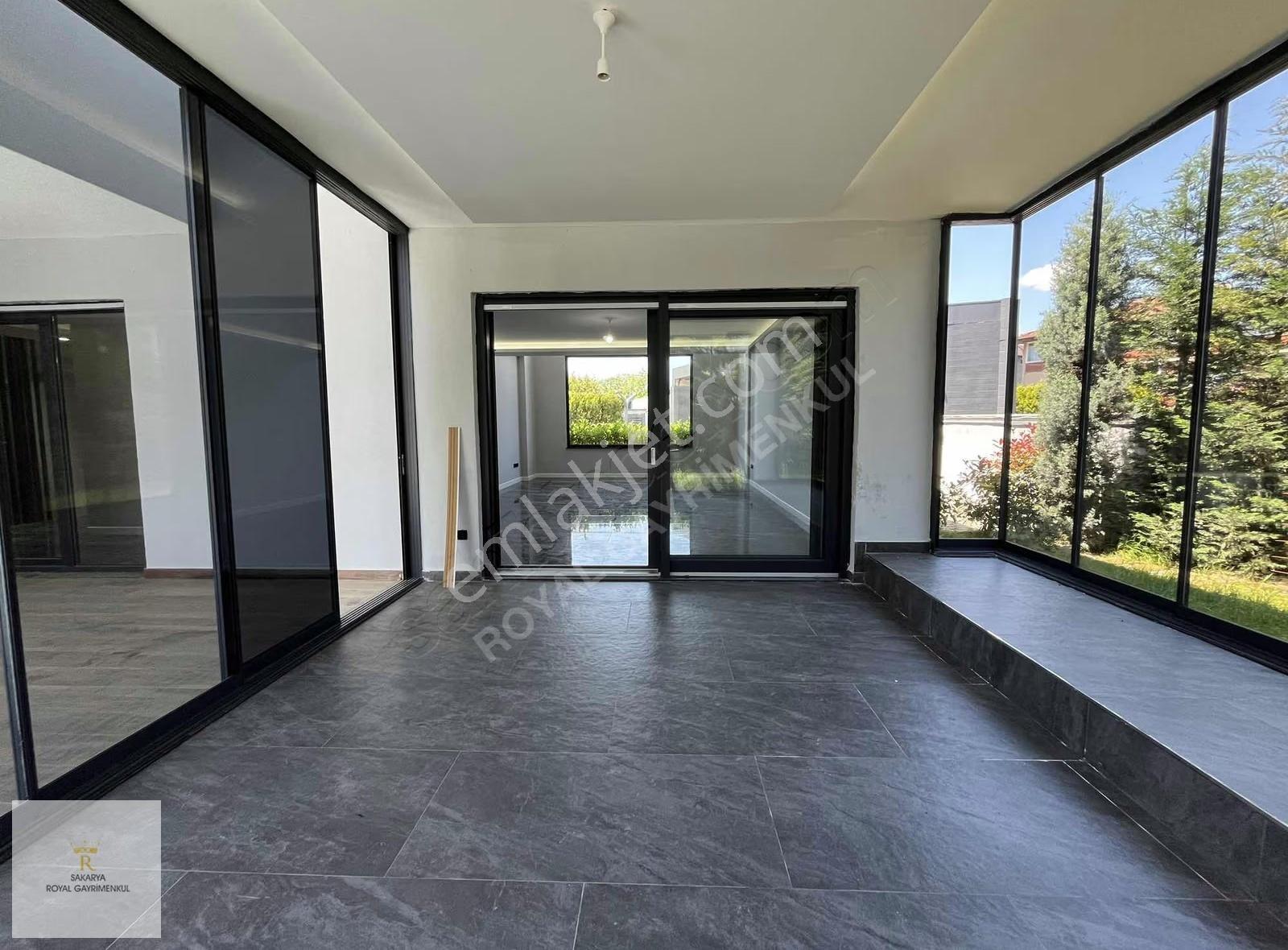 Sapanca'da Site İçi Müstakil Konsept Sıfır Villa - Görsel 19