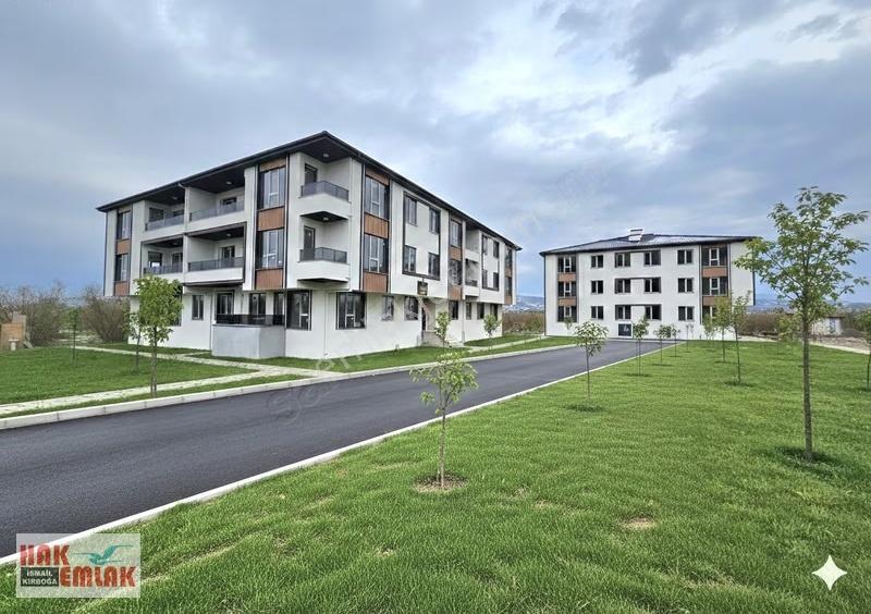 Hak Emlak'tan Derelitütüncü Mahallesinde Satılık 3+1 Daire - Görsel 31