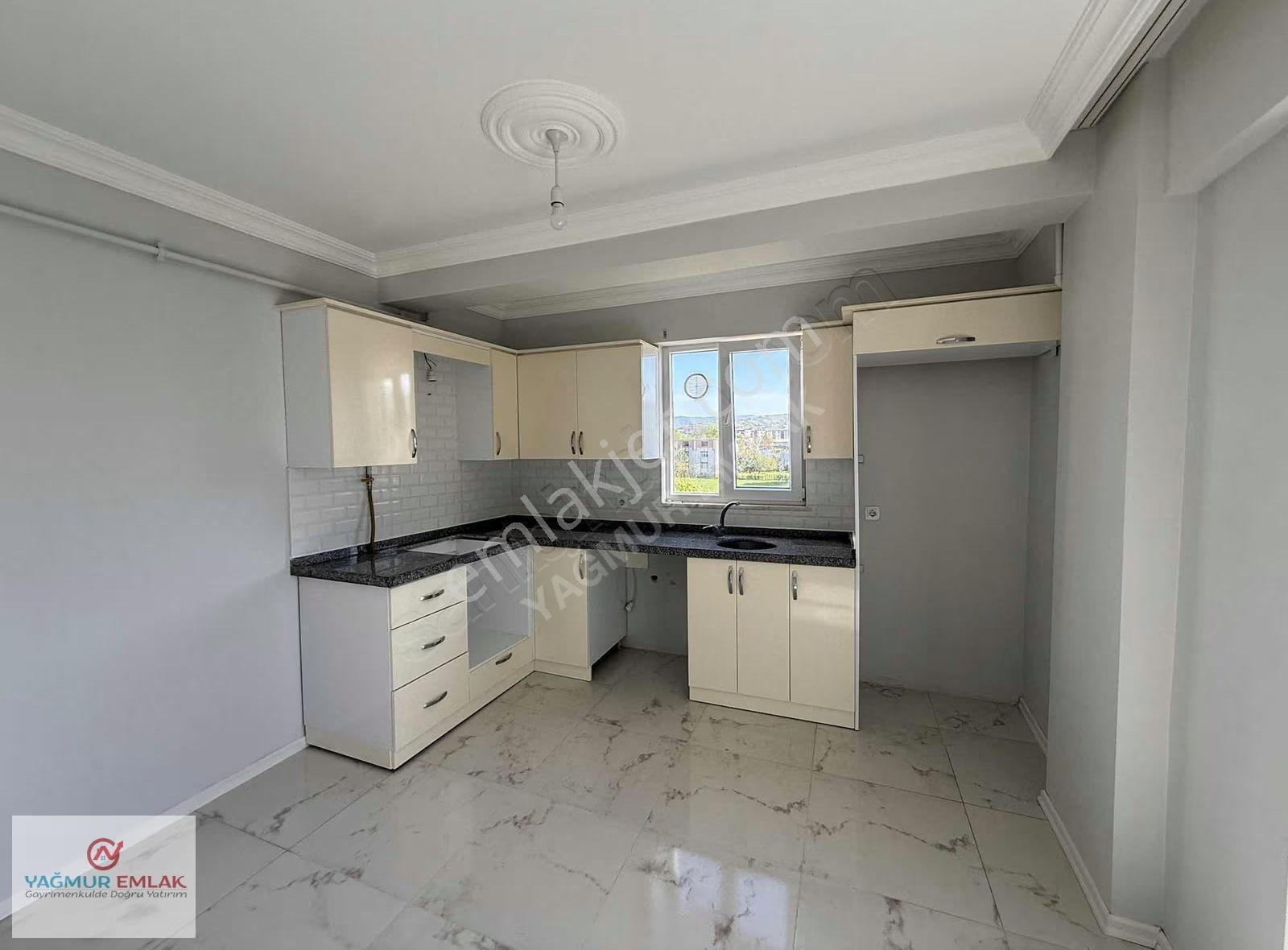 Yağmur Emlak'tan Tekkeköyde Kiralık Harika 3+1 Lüks Daire - Görsel 2