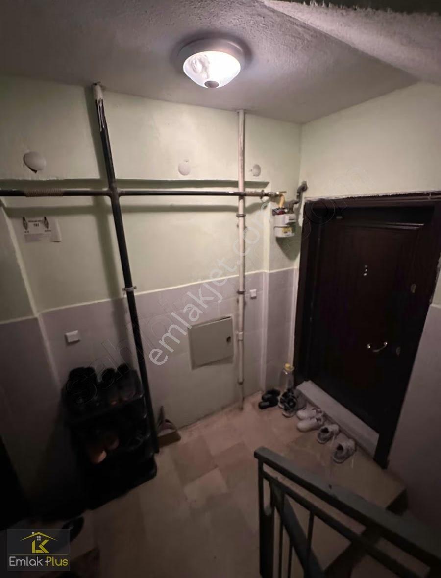 Gazi Lisesi Arkasında Satılık 3+1 Güney Cephe Ara Kat Daire - Görsel 5