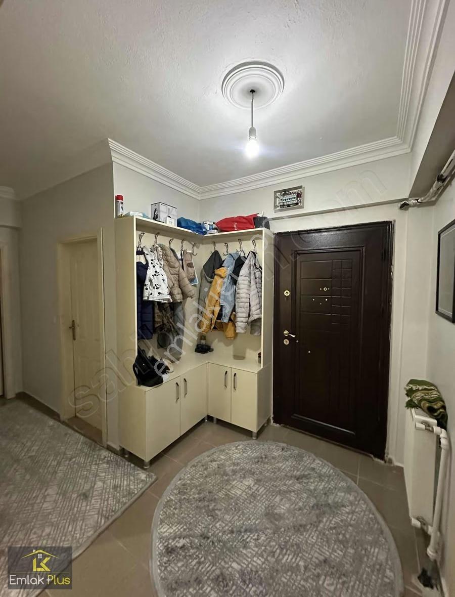 Gazi Lisesi Arkasında Satılık 3+1 Güney Cephe Ara Kat Daire - Görsel 13
