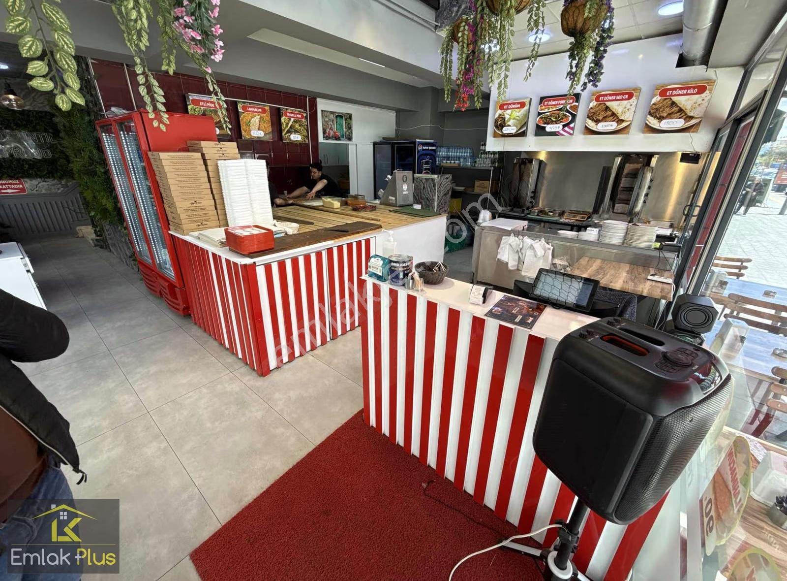 Sivas Atatürk Caddesinde Devren Kiralık Pideci & Restoran - Görsel 19