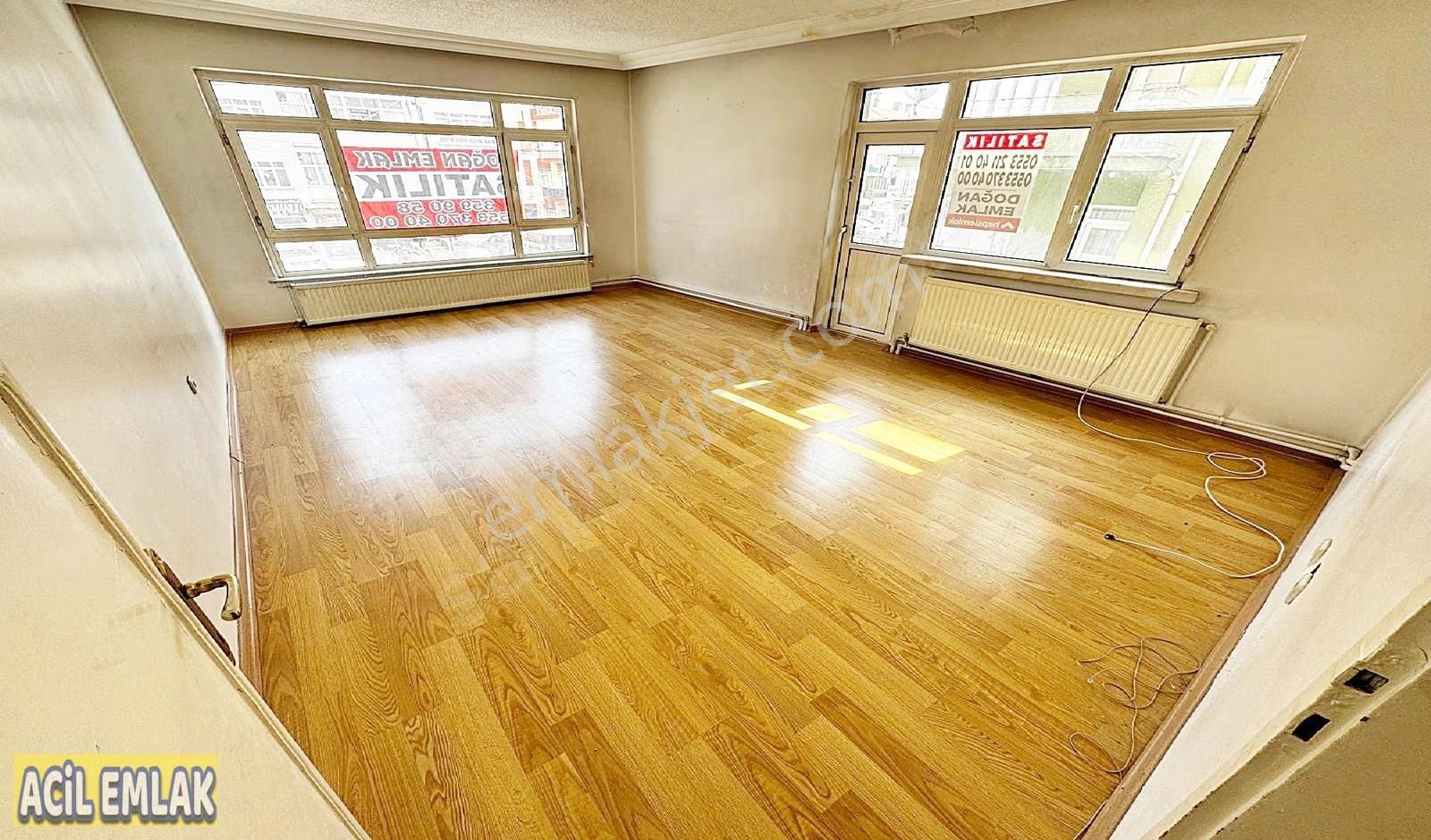 Sanatoryum Cadde Üzeri Bağımsız Ön Cephe
