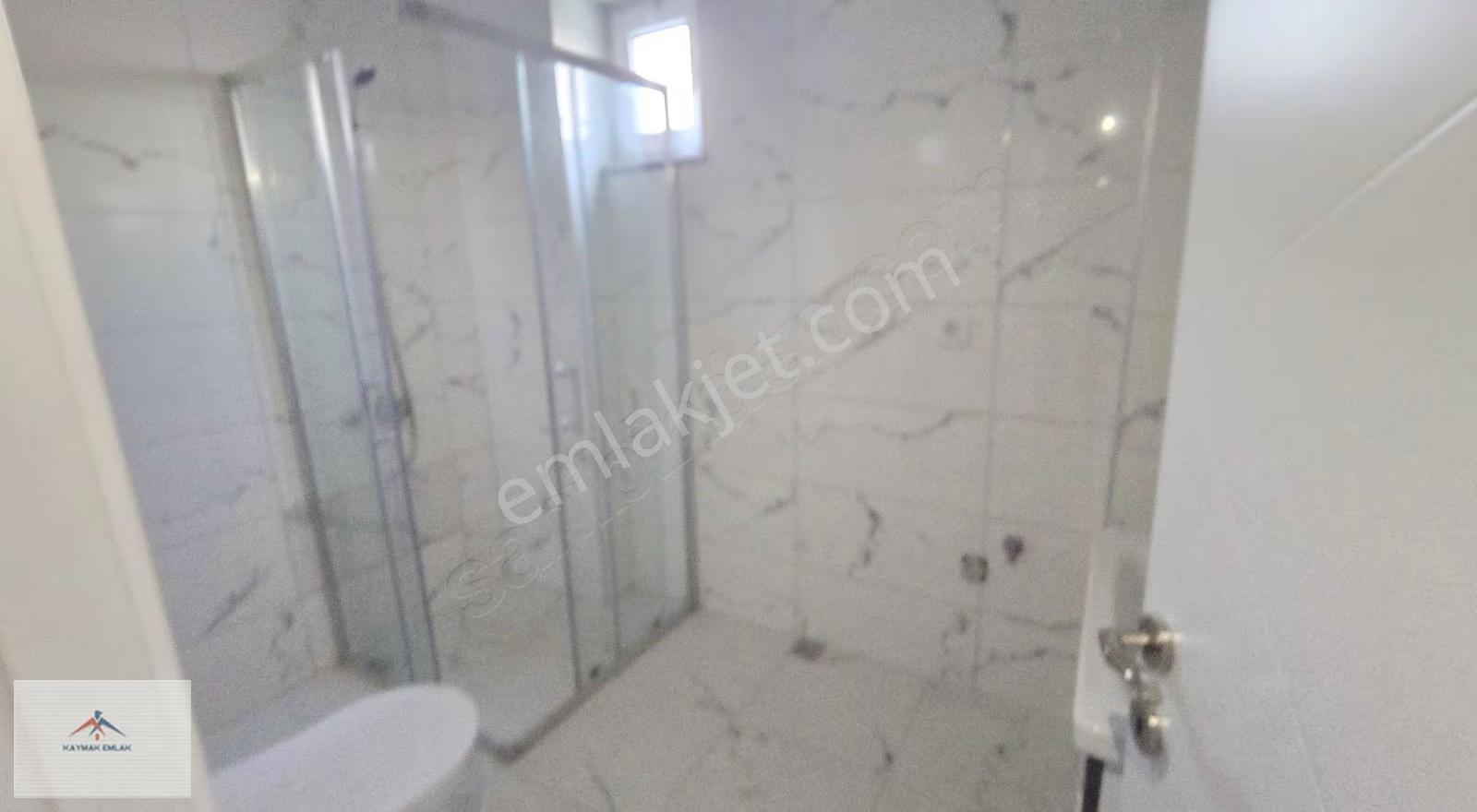 Orta Kat Hastaneye Yakın 1+1 Kiralık Daire - Görsel 5