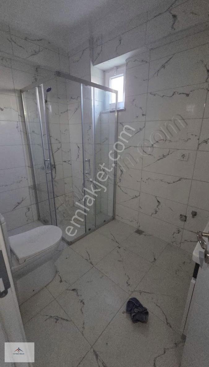 Orta Kat Hastaneye Yakın 1+1 Kiralık Daire - Görsel 13