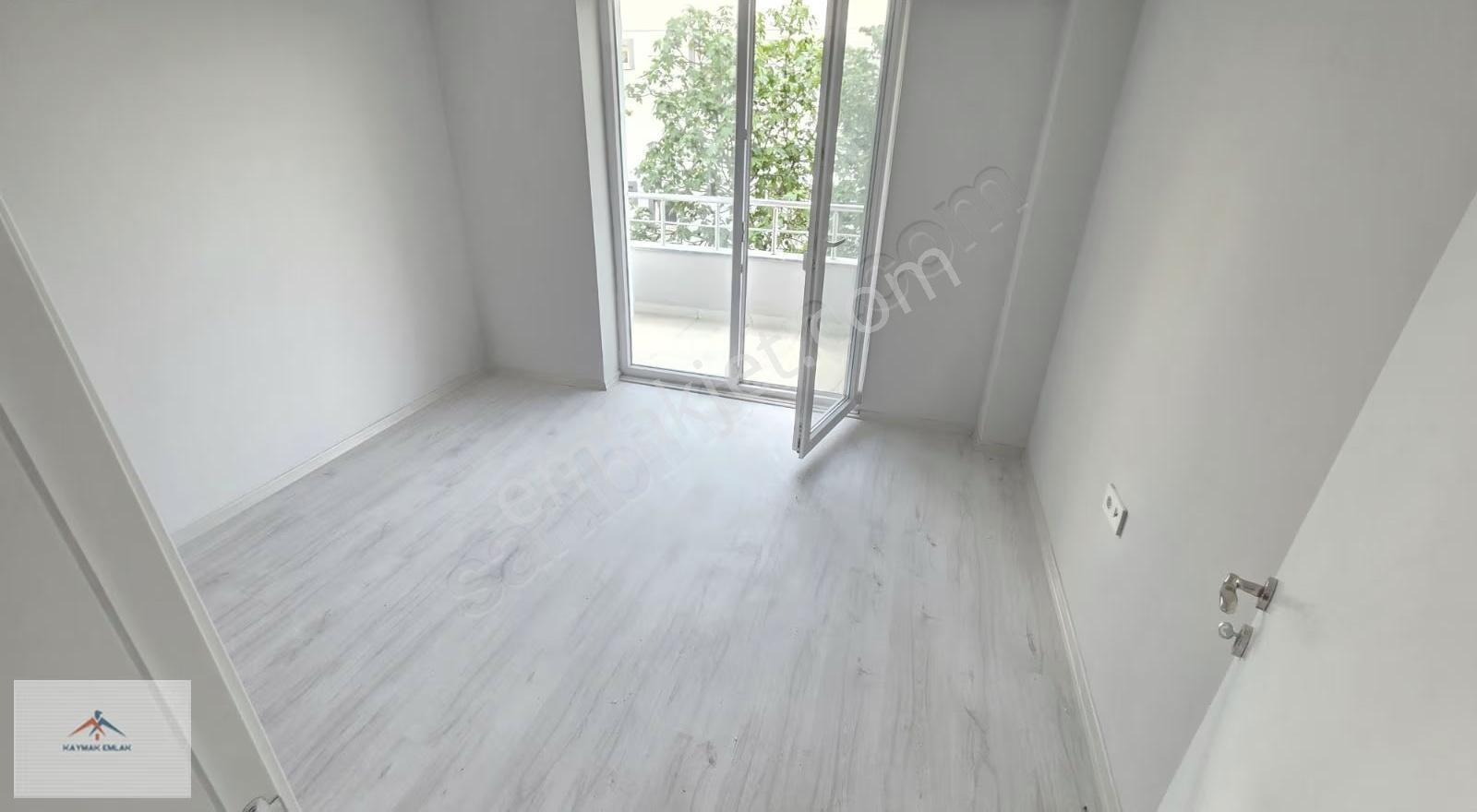 Orta Kat Hastaneye Yakın 1+1 Kiralık Daire - Görsel 4