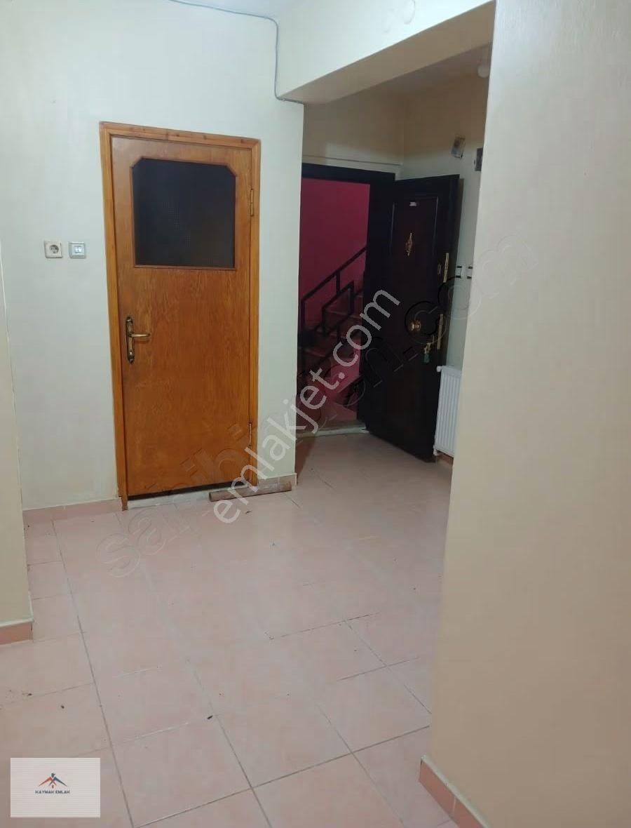 Erenler Belediyesine Yakın Bahceli 3+1 Kiralık Daire - Görsel 17