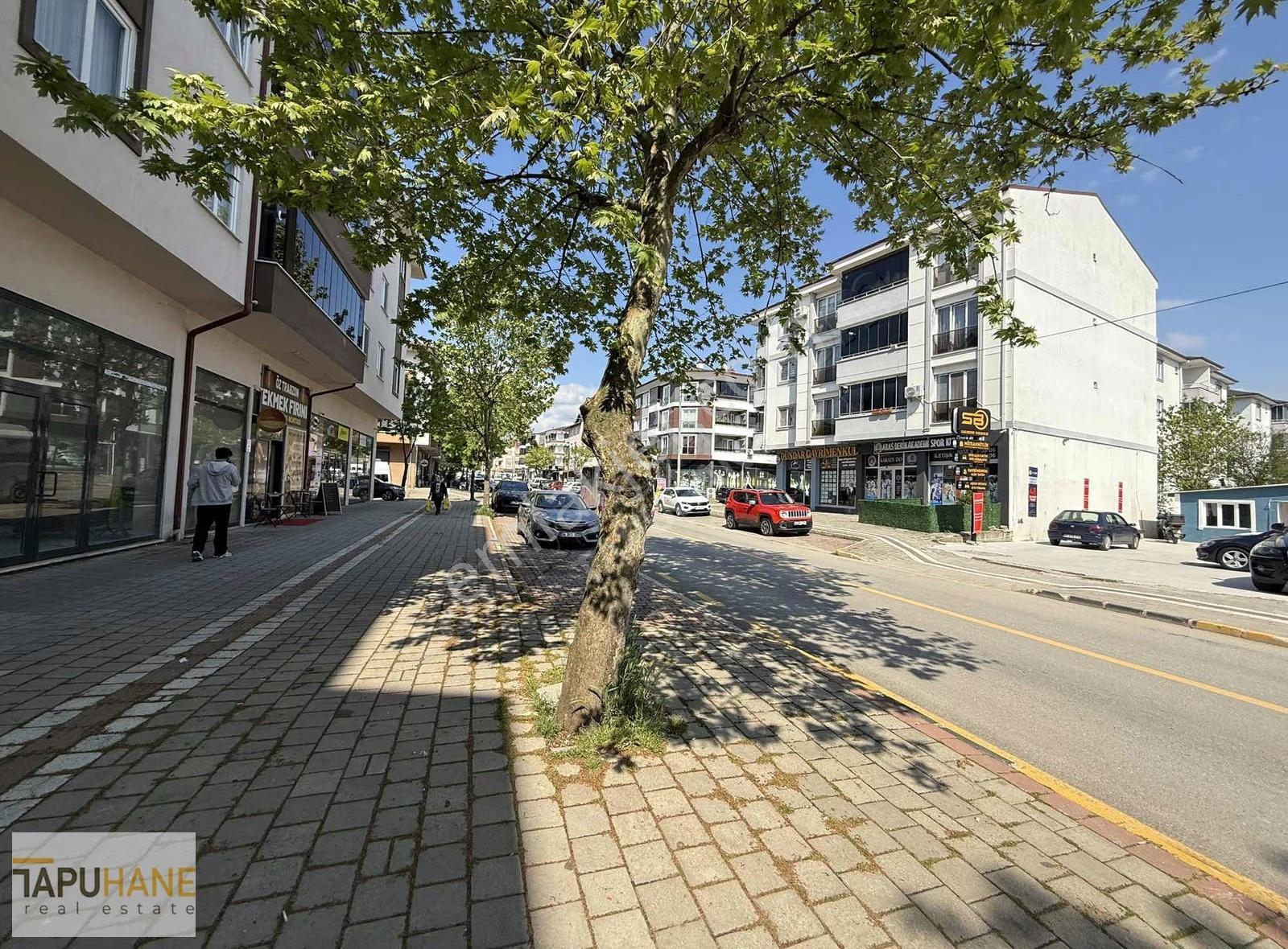 Tapuhane'den Beştepeler Cad. Üzeri 200m2 Kiralık Dükkan - Görsel 3
