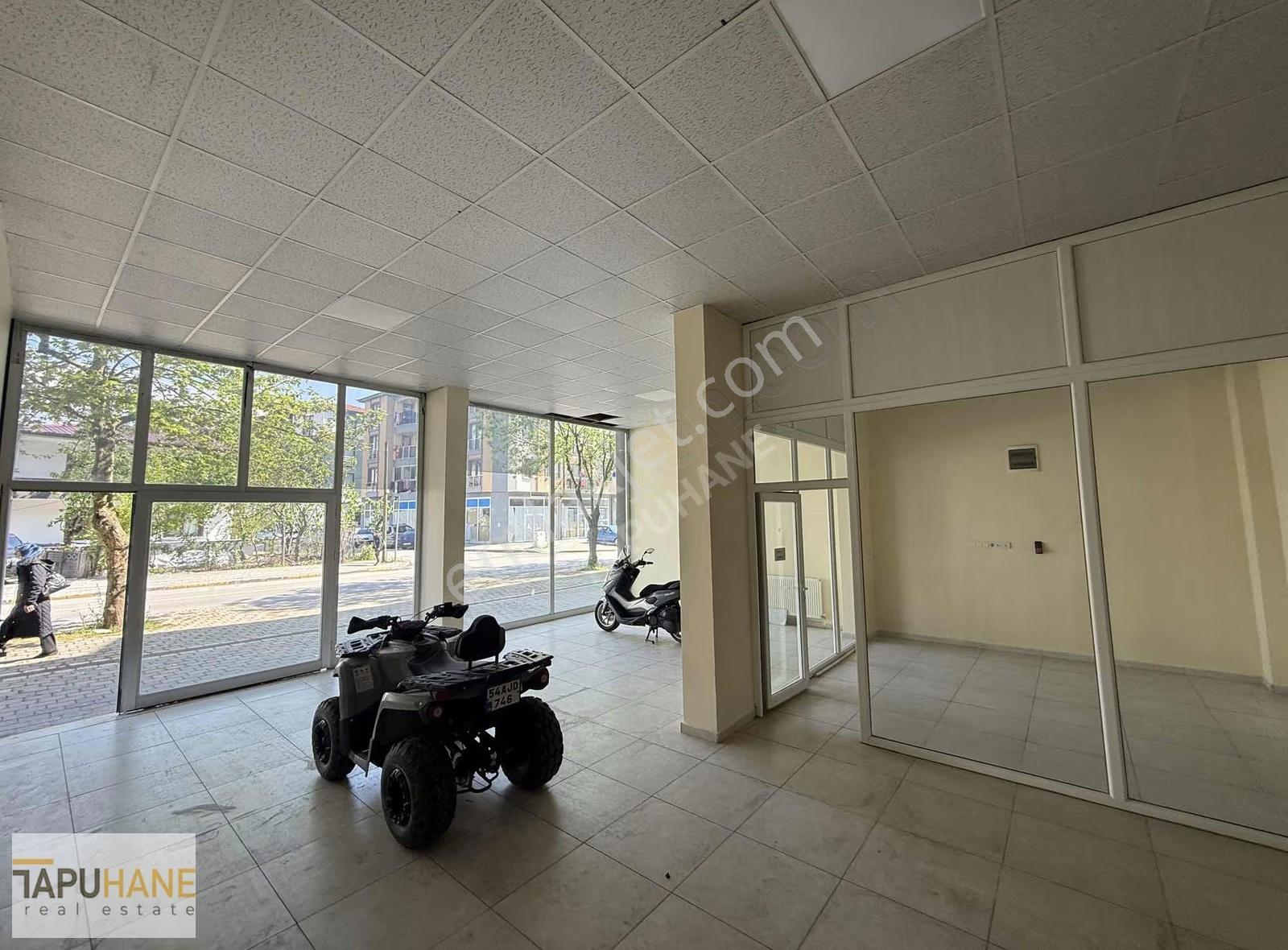 Tapuhane'den Beştepeler Cad. Üzeri 200m2 Kiralık Dükkan - Görsel 9