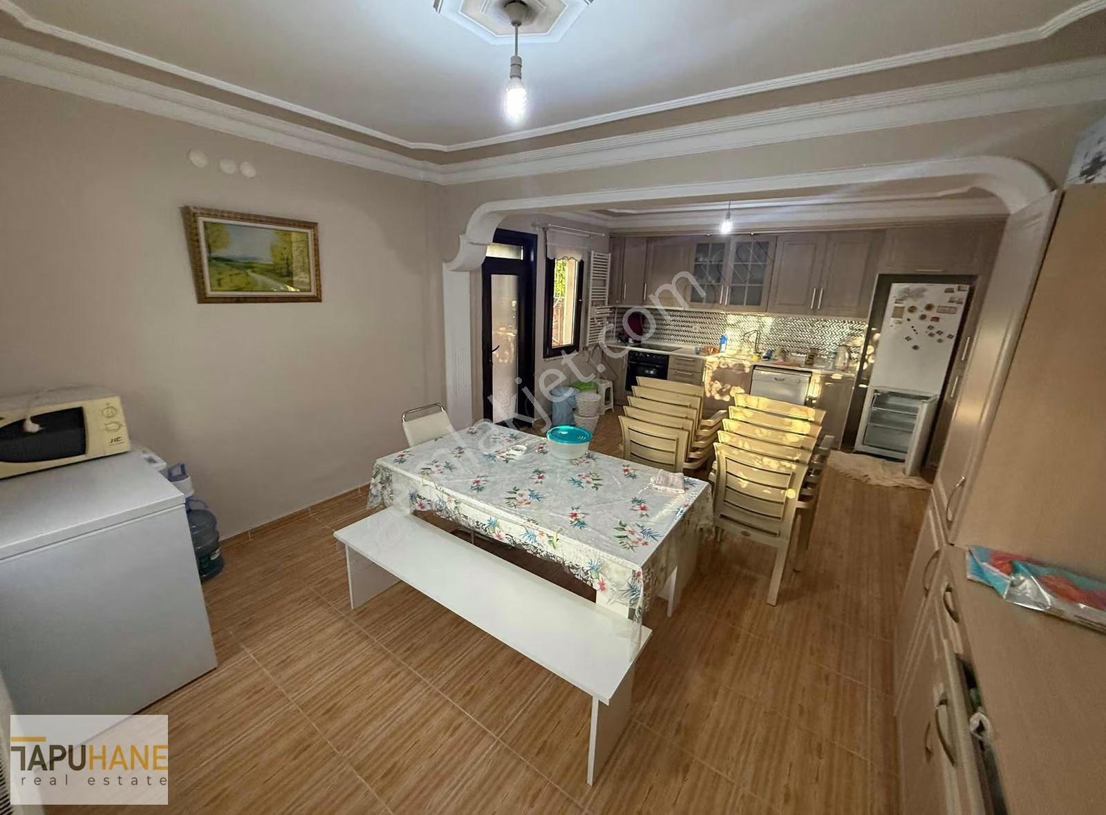 Tapuhane'den Bayraktepe Mah. Satılık 6+2 Triplex Müstakil Ev - Görsel 17