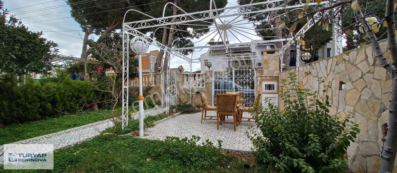 Çeşme Alaçatı'da Satılık 3+1 Bahçeli Villa Muhteşem Konum - Görsel 16