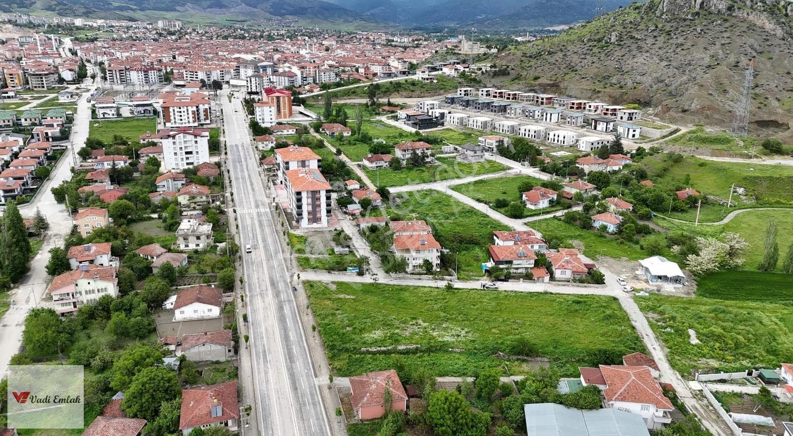 Adliyenin Yan Tarafında Uygun Fiyatlı Satılık Arsalar|vadi Emlak - Görsel 4