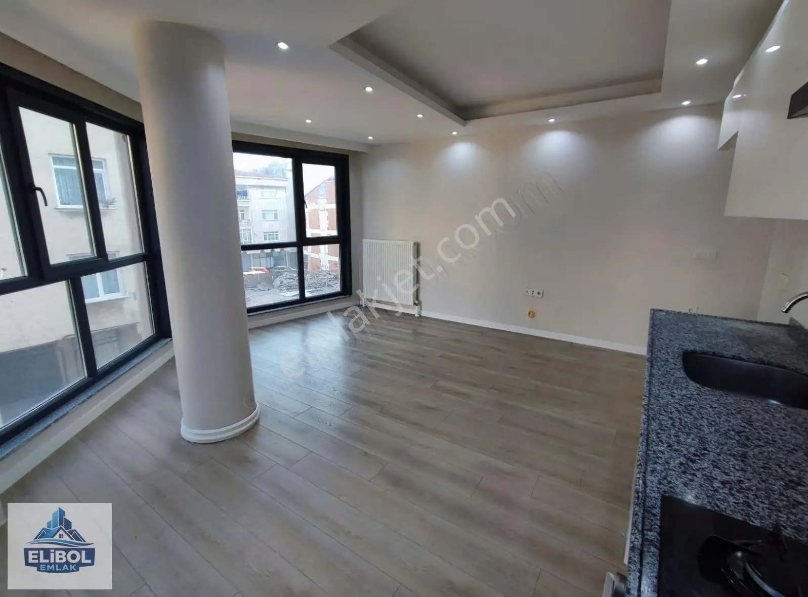 Merkezi Konumda 2 Yıllık 1+1 Ara Kat Kiralık Daire - Görsel 12