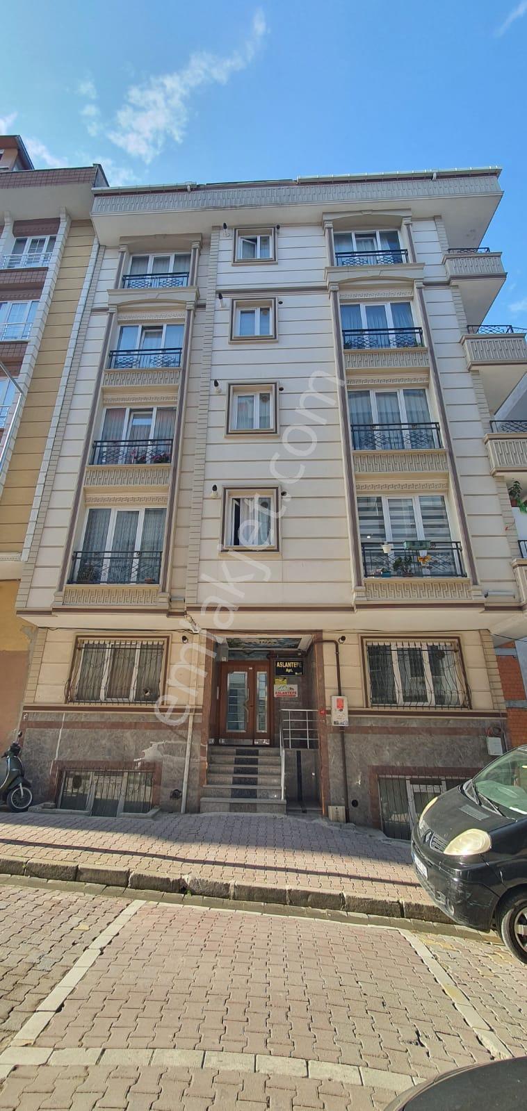 Bahçelievler Yenibosna'da Satılık 2+1 80m² Daire - Görsel 27