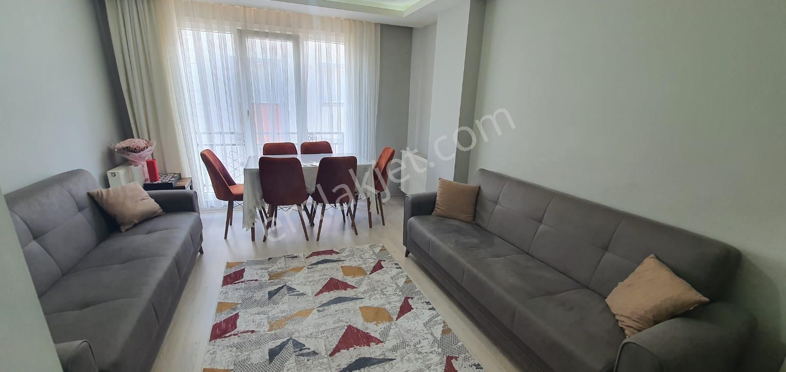 Bahçelievler Yenibosna'da Satılık 2+1 80m² Daire - Görsel 2
