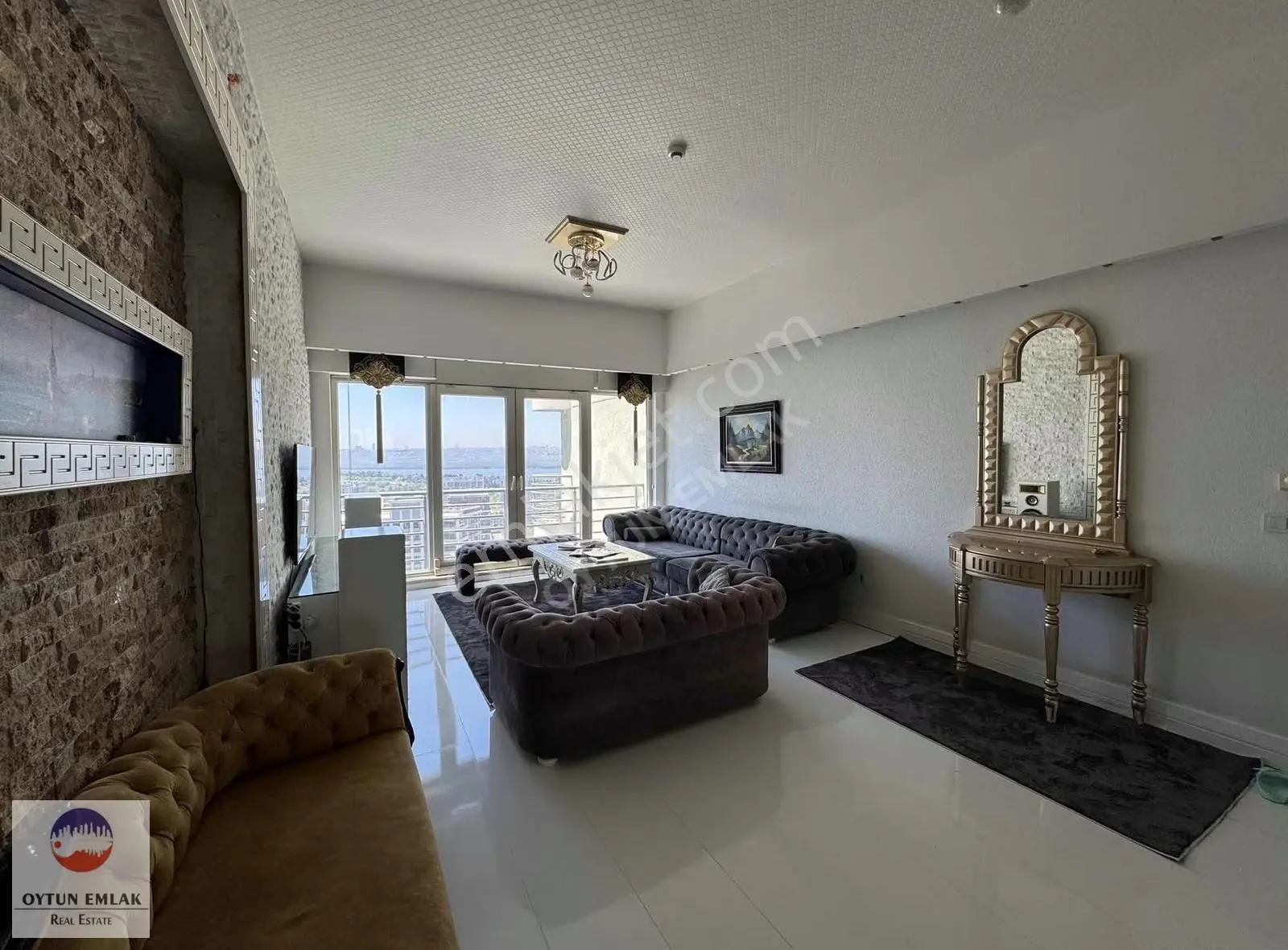 İstanbul Sarayları Göl Manzaralı Full Eşyalı 2+1 Kiralık Daire - Görsel 3