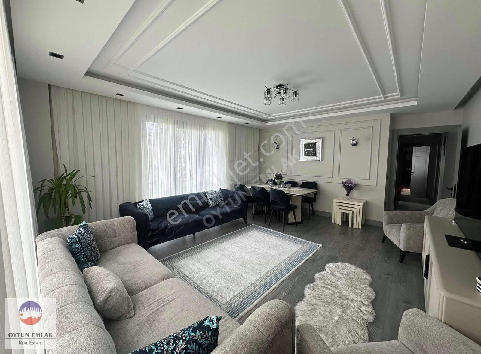 Avcılar Üniversite Mah. Anka Sitesi Satılık 3+1 Daire 154 M² - Görsel 9