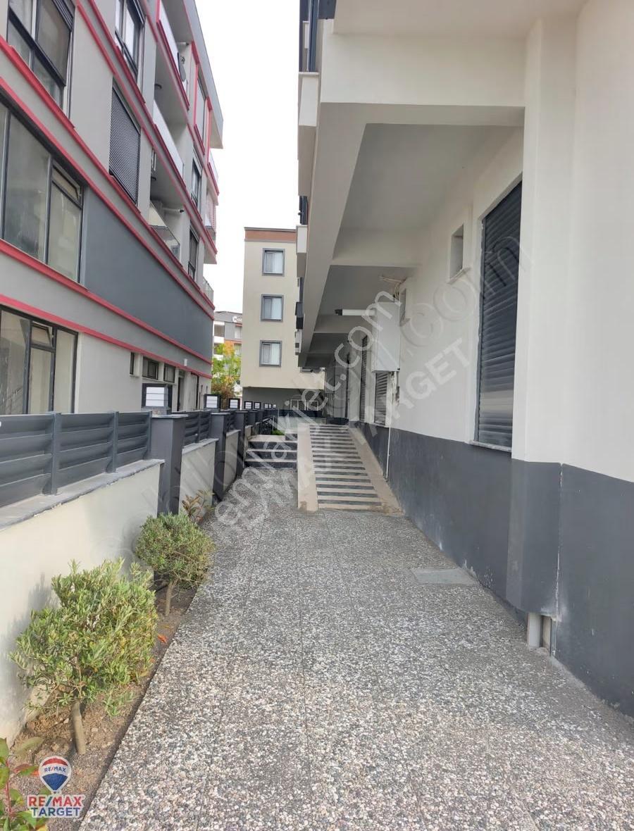 Seyrek Üniversite Yakını Full Eşyalı Bahçeli 1+1 Kiralık Daire - Görsel 8