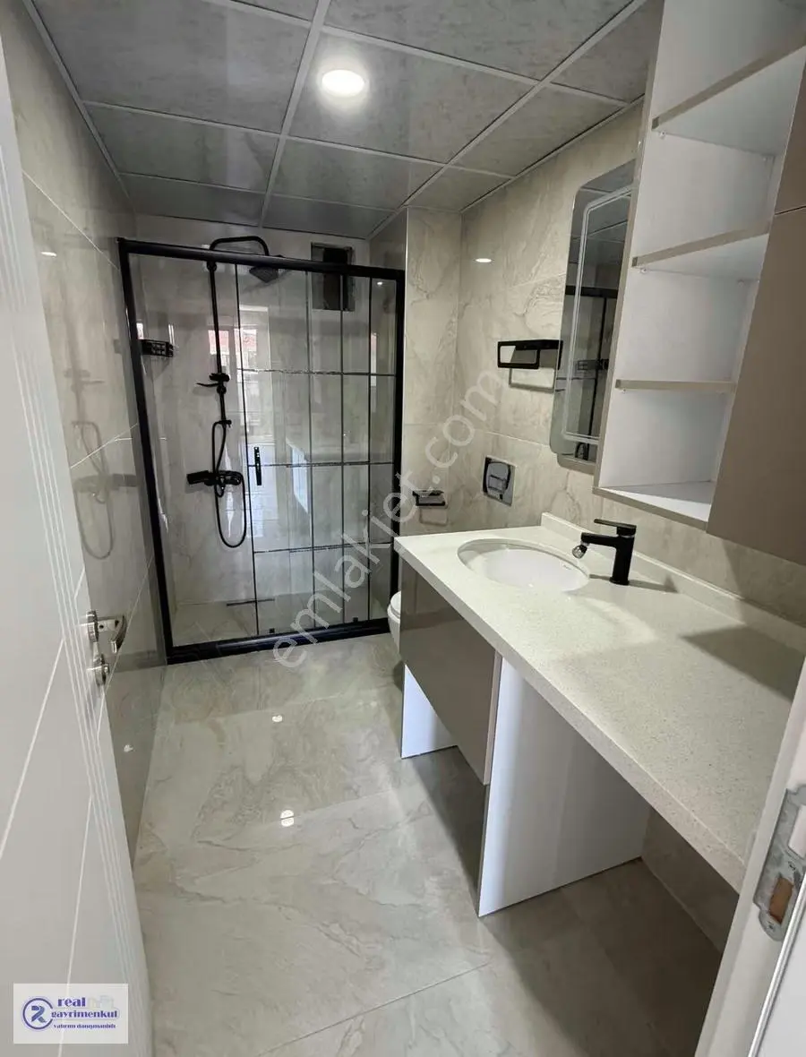 Rumeli Mah.havuzlu Site İçerisinde Güney Cephe 1+1 Satılık Daire - Görsel 4