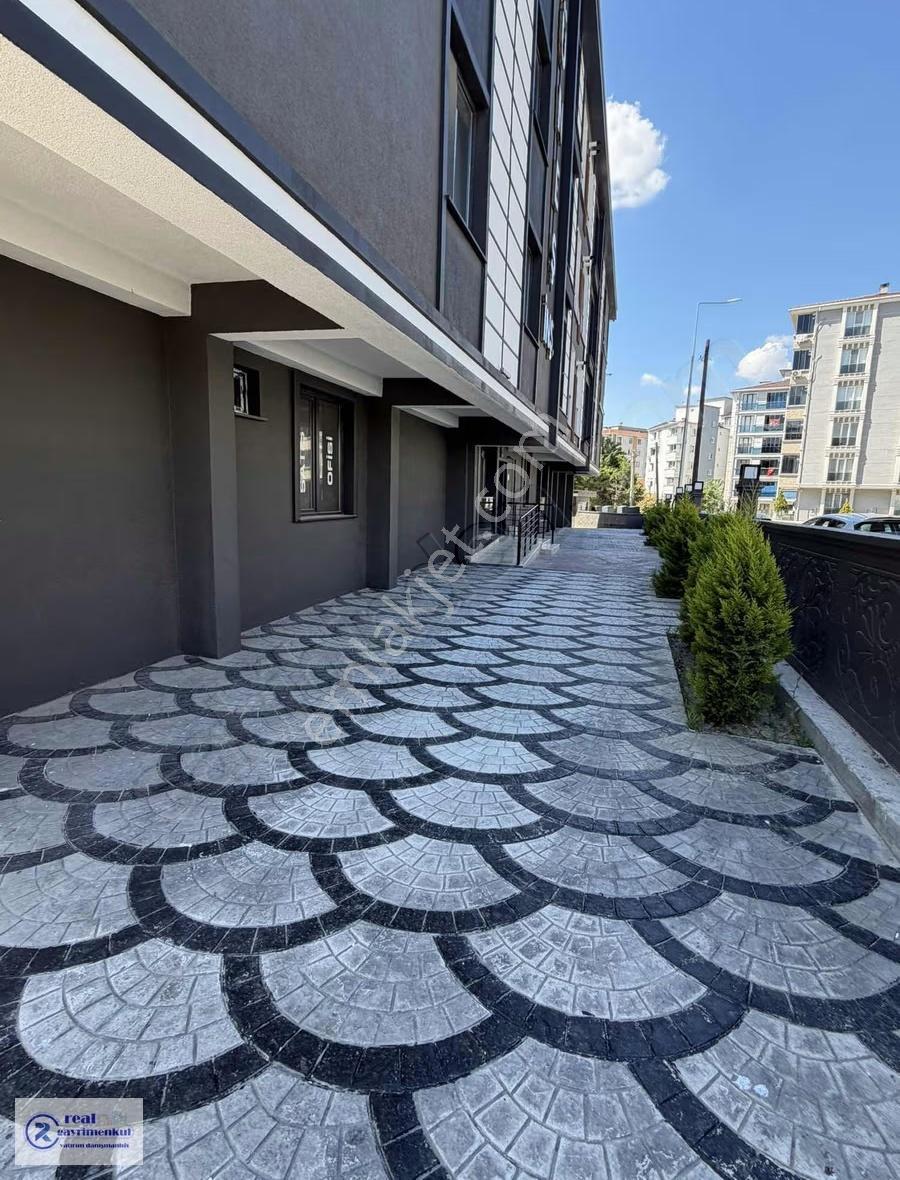 Rumeli Mah.havuzlu Site İçerisinde Güney Cephe 1+1 Satılık Daire - Görsel 14