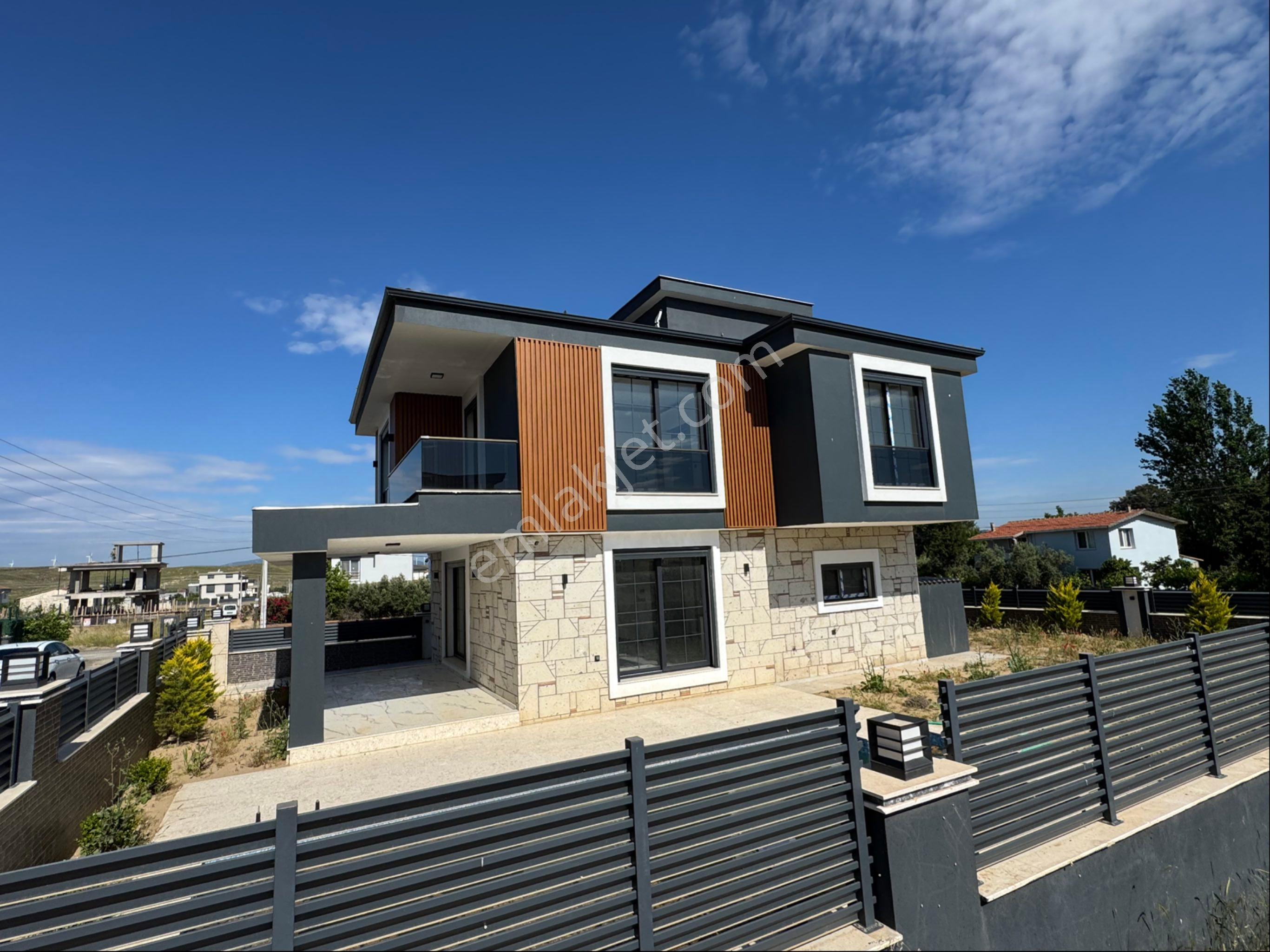 İzmir Seferihisar Da Satılık 3+1 350 M2 İçinde Havuzlu Tek Müstakil Villa - Görsel 5