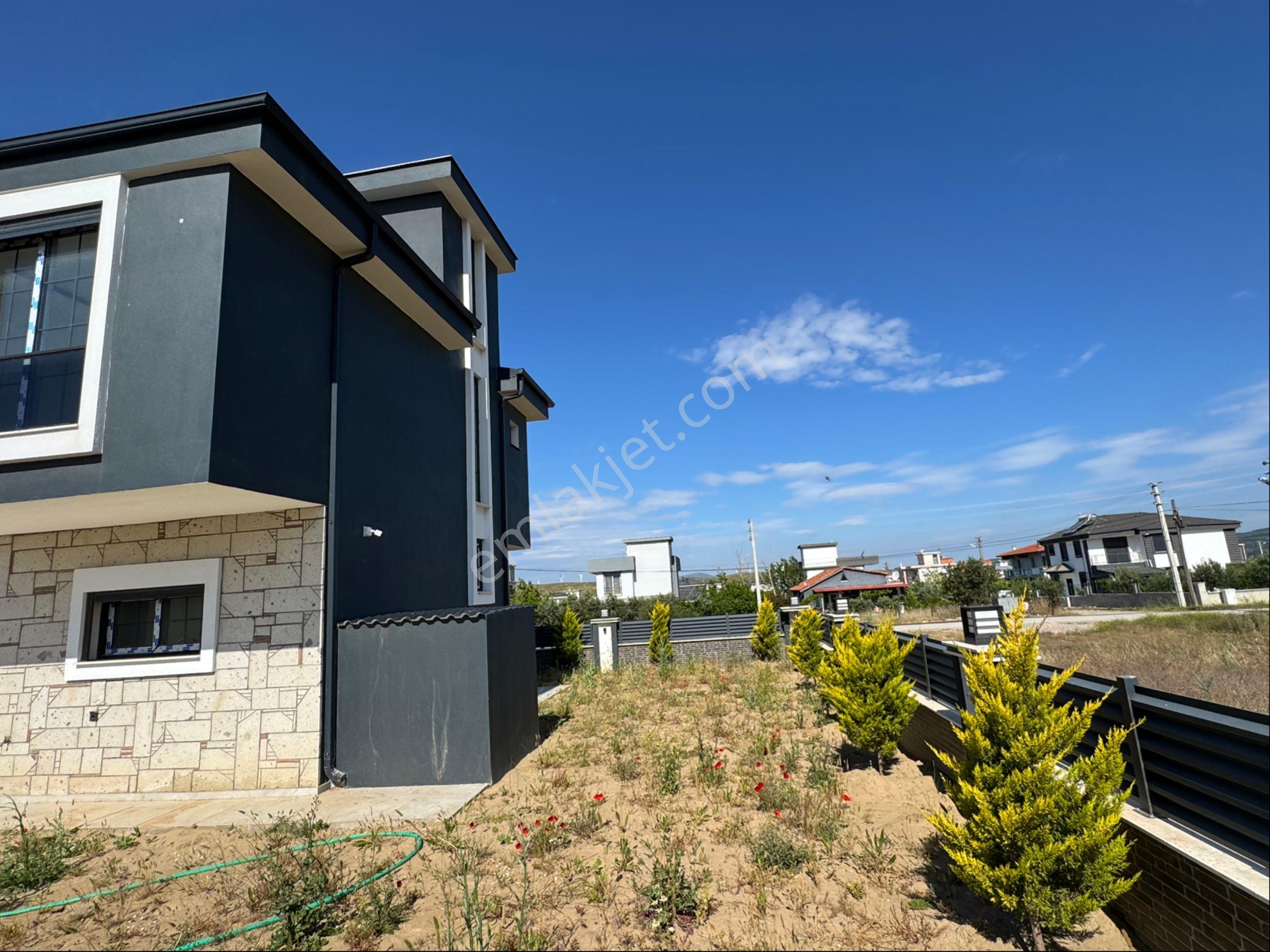 İzmir Seferihisar Da Satılık 3+1 350 M2 İçinde Havuzlu Tek Müstakil Villa - Görsel 13