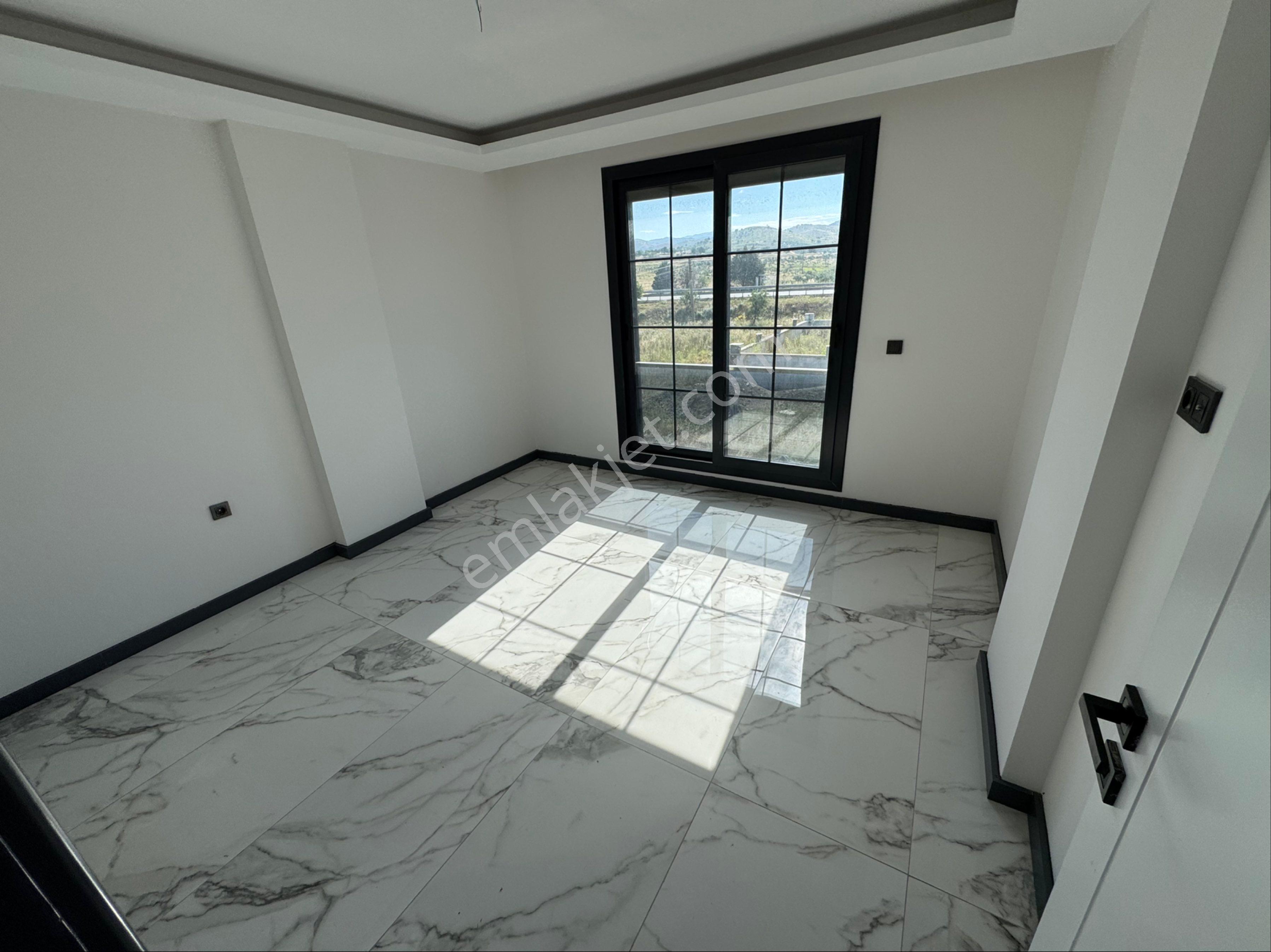 İzmir Seferihisar Da Satılık 3+1 350 M2 İçinde Havuzlu Tek Müstakil Villa - Görsel 30
