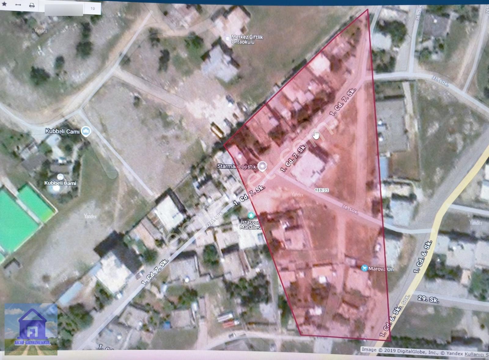 İstasyon Mahallesi'nde 1000 M² Satılık Arsa - Ana Yola Yakın