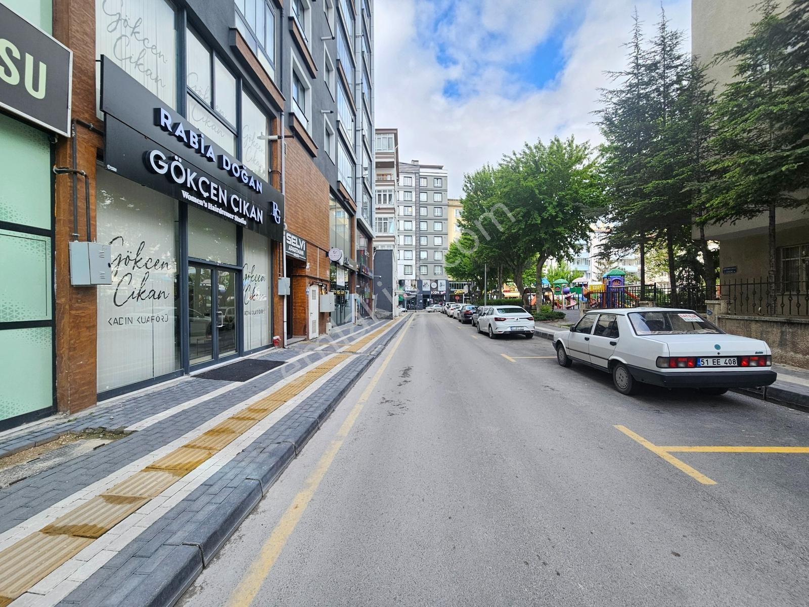 Toros Emlak'tan Bor Cad. Arkası Satılık 3 Katlı 270 M2 Dükkan - Görsel 22
