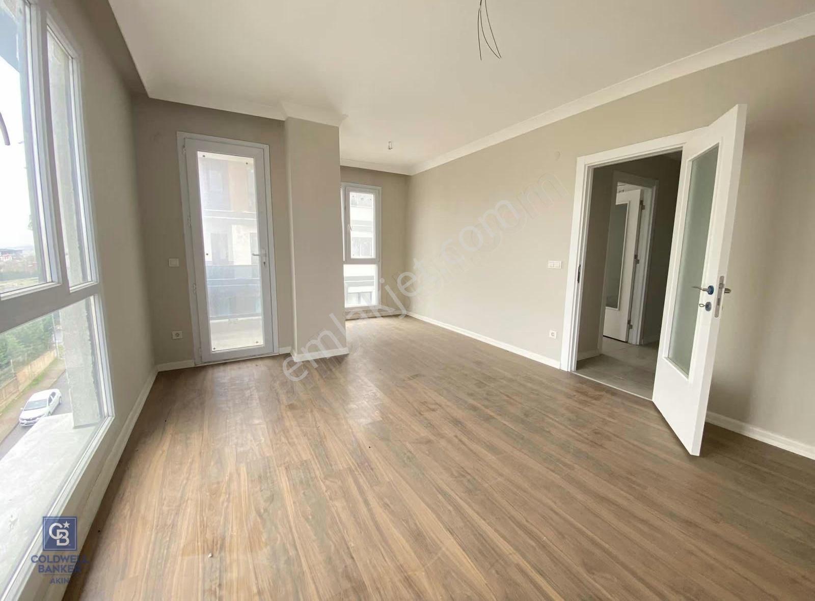 Sultanbeyli Site İçi 4+1 Üst Dubleks Sıfır Daire