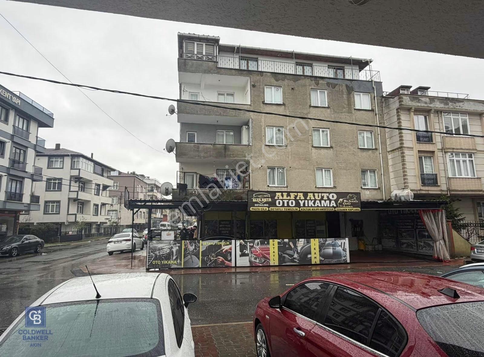Sancaktepe Abdurrahmangaz Mahallesinde Köşe Başı Satılık Dükkan