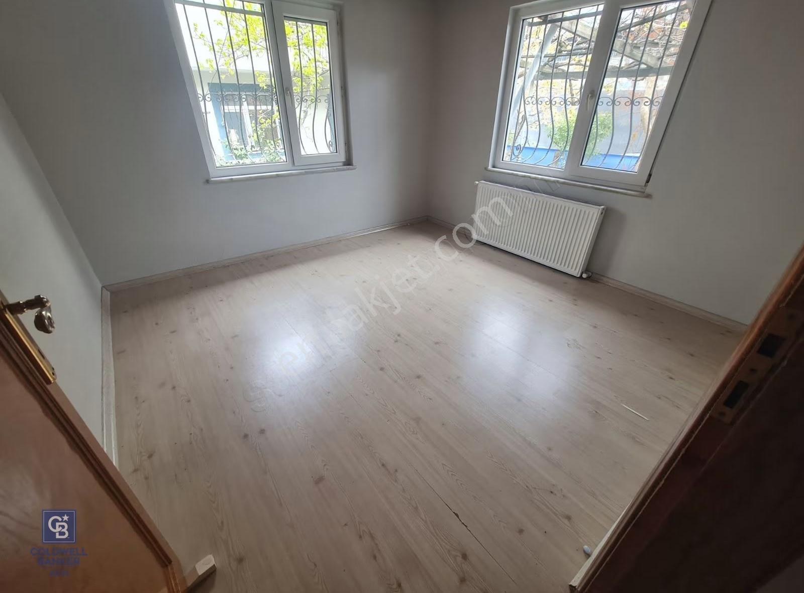 Yenidoğan Merkezde Kiralık Müstakil Ev - Görsel 17