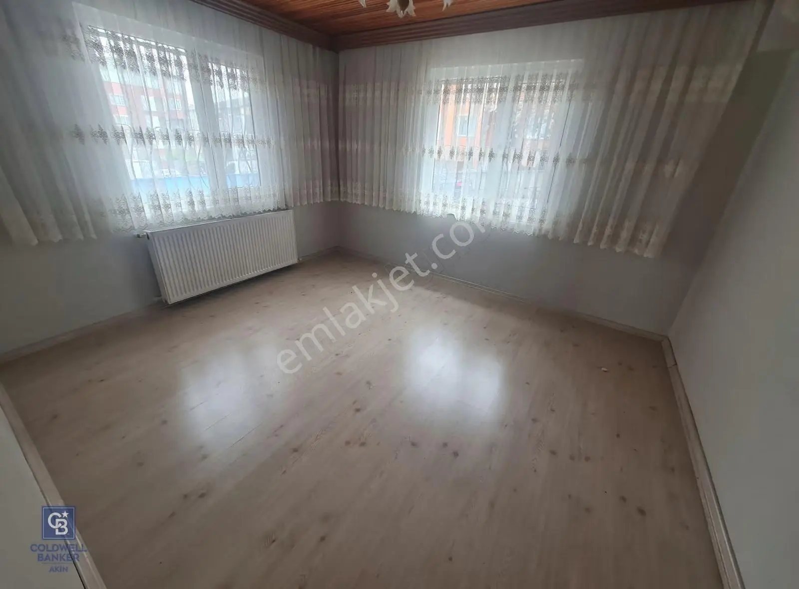 Yenidoğan Merkezde Kiralık Müstakil Ev - Görsel 4