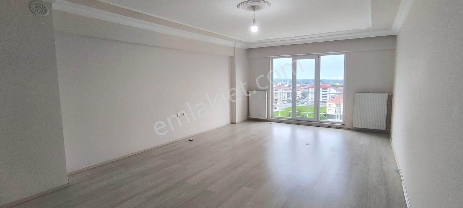 Edis Emlak Birol Acar"dan Mevlanada Site İçi 160 M2 Kiralık 4+1 - Görsel 11