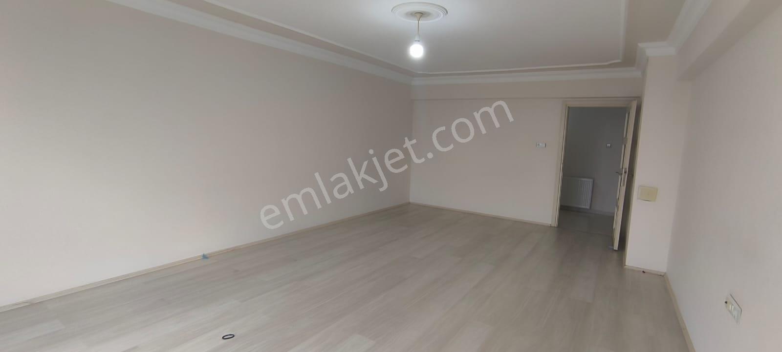 Edis Emlak Birol Acar"dan Mevlanada Site İçi 160 M2 Kiralık 4+1 - Görsel 15