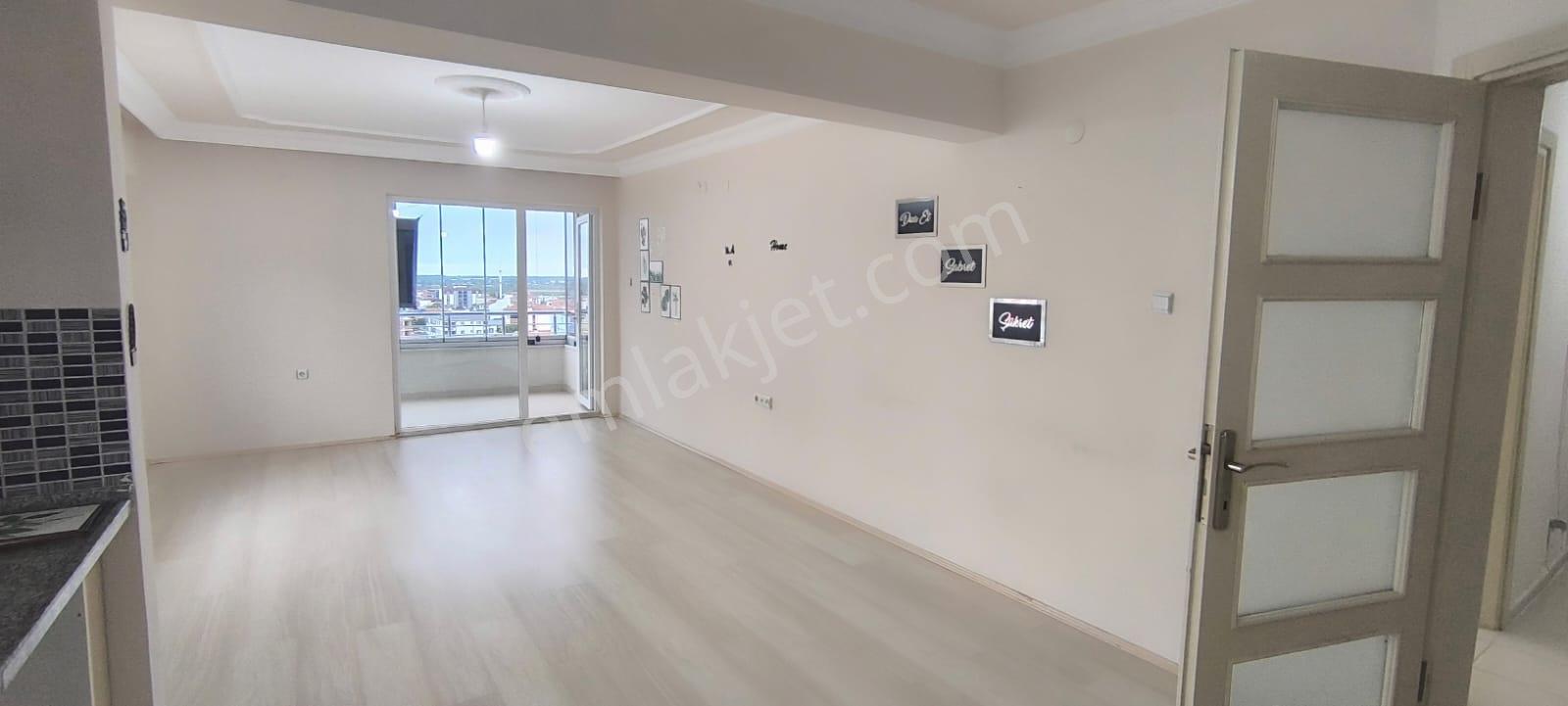 Edis Emlak Birol Acar"dan Mevlanada Site İçi 160 M2 Kiralık 4+1 - Görsel 4