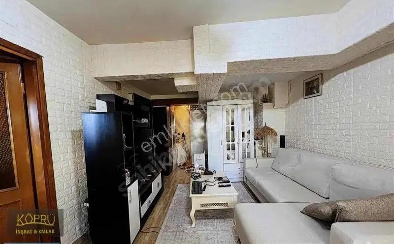 Köprü Emlaktan Nişantaşı Teşvikiyede 60 M2 1+1 Satılık Daire - Görsel 2