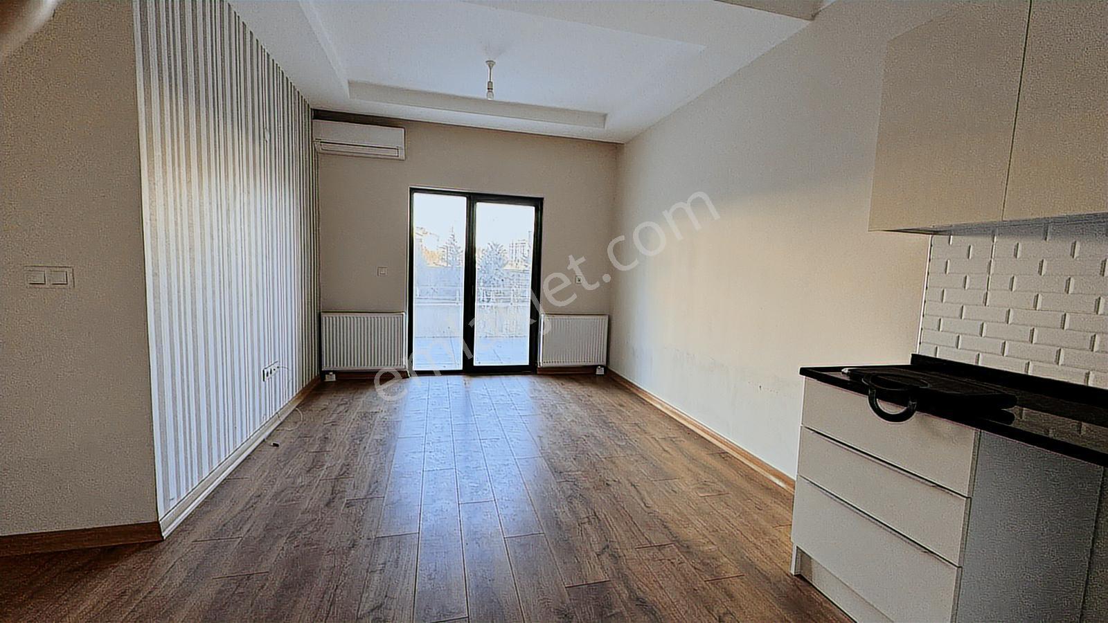 Redstone'dan Ulus Residence'de Bahçe Katı Teraslı Kilerli Daire - Görsel 20