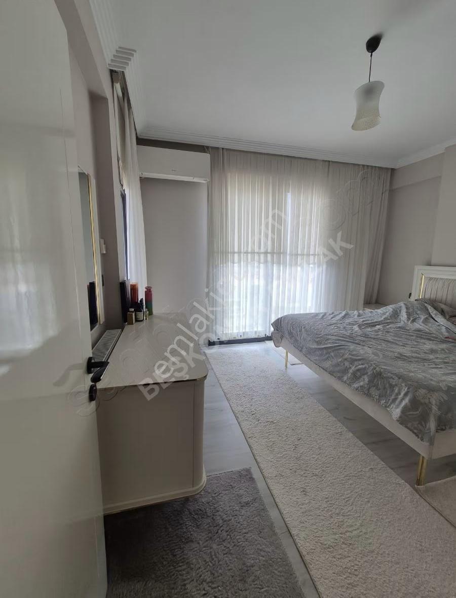 Akçaova Merkezde Ormana Sıfır Villa - Görsel 18