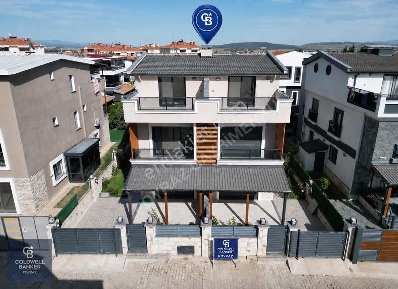 Coldwell Banker Poyraz'dan Müstakil Girişli Satılık 4+1 Villa - Görsel 14