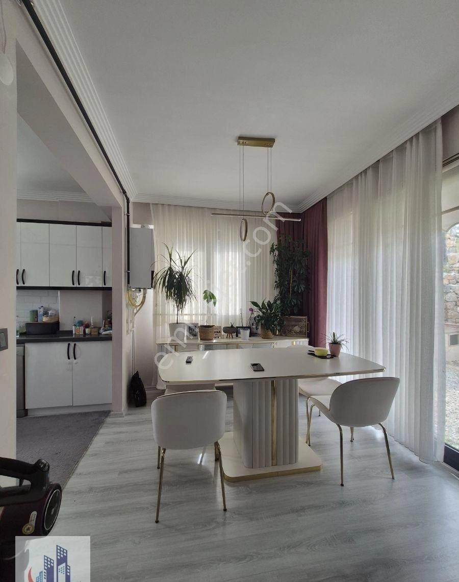 Akçaova Merkezde Ormana Sıfır Villa - Görsel 17