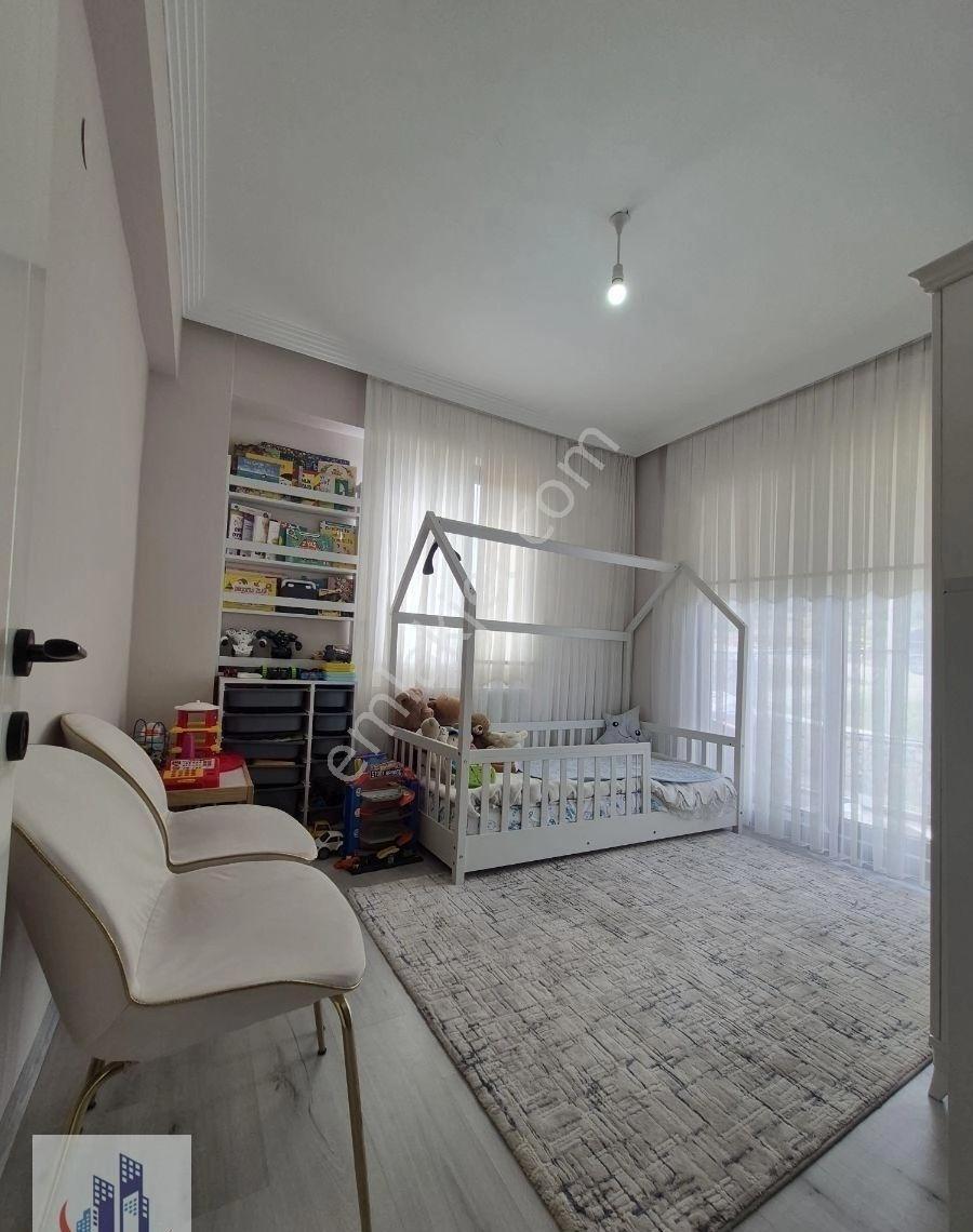 Akçaova Merkezde Ormana Sıfır Villa - Görsel 22