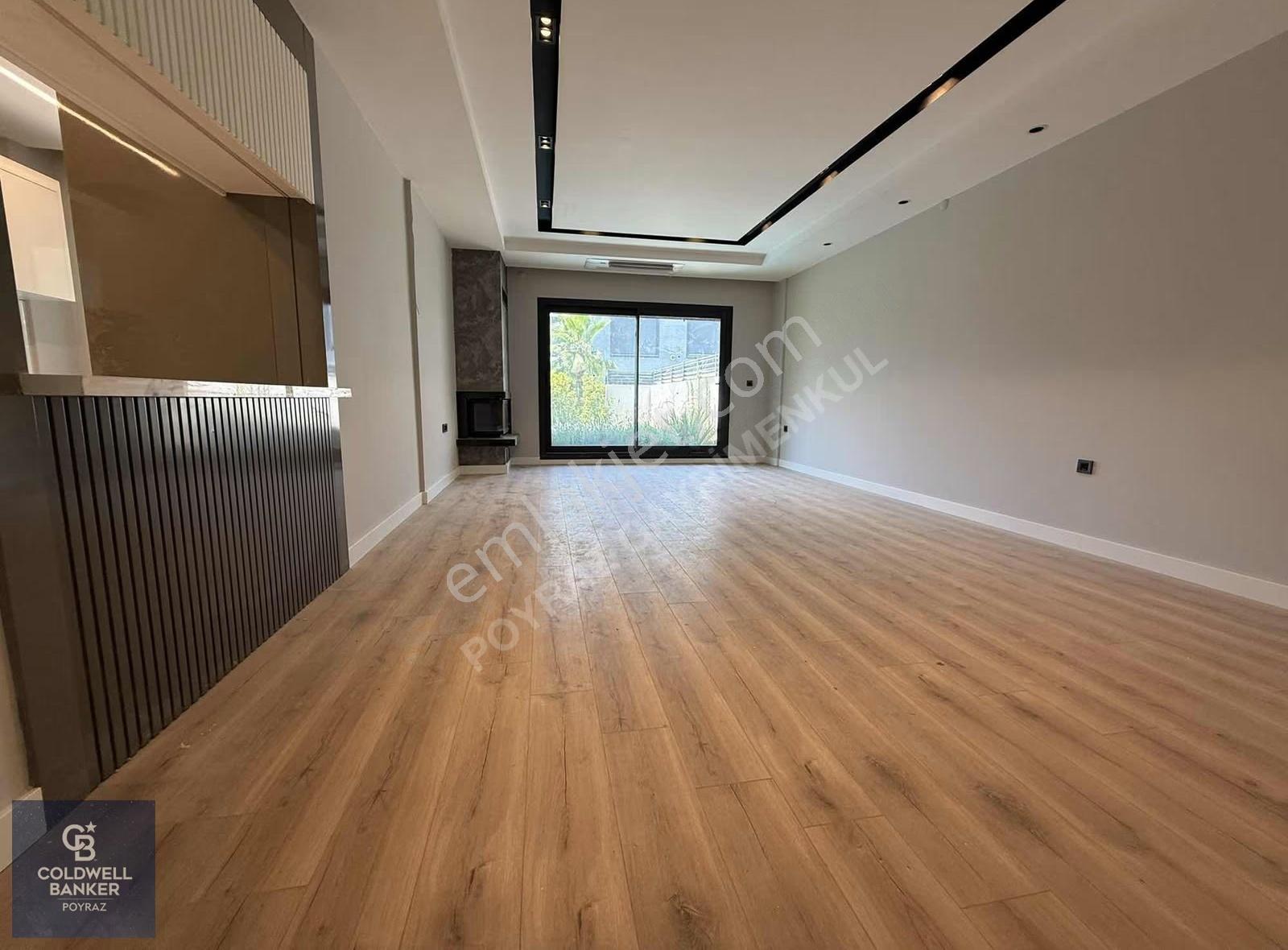 Site İçerisinde Müstakil Havuzlu Satılık 4+1 Tripleks Villa - Görsel 12