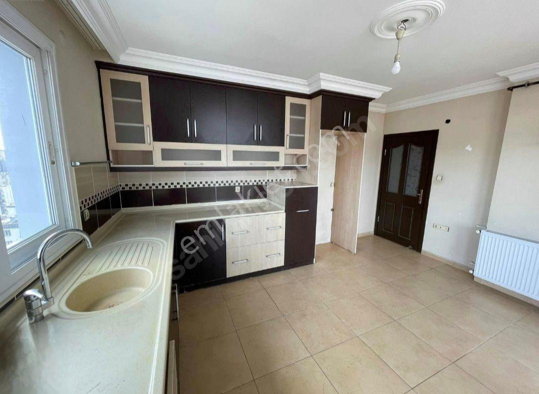 Hayalpark Civarı 3+1 Kapalı Mutfalık Kombili Daire - Görsel 2