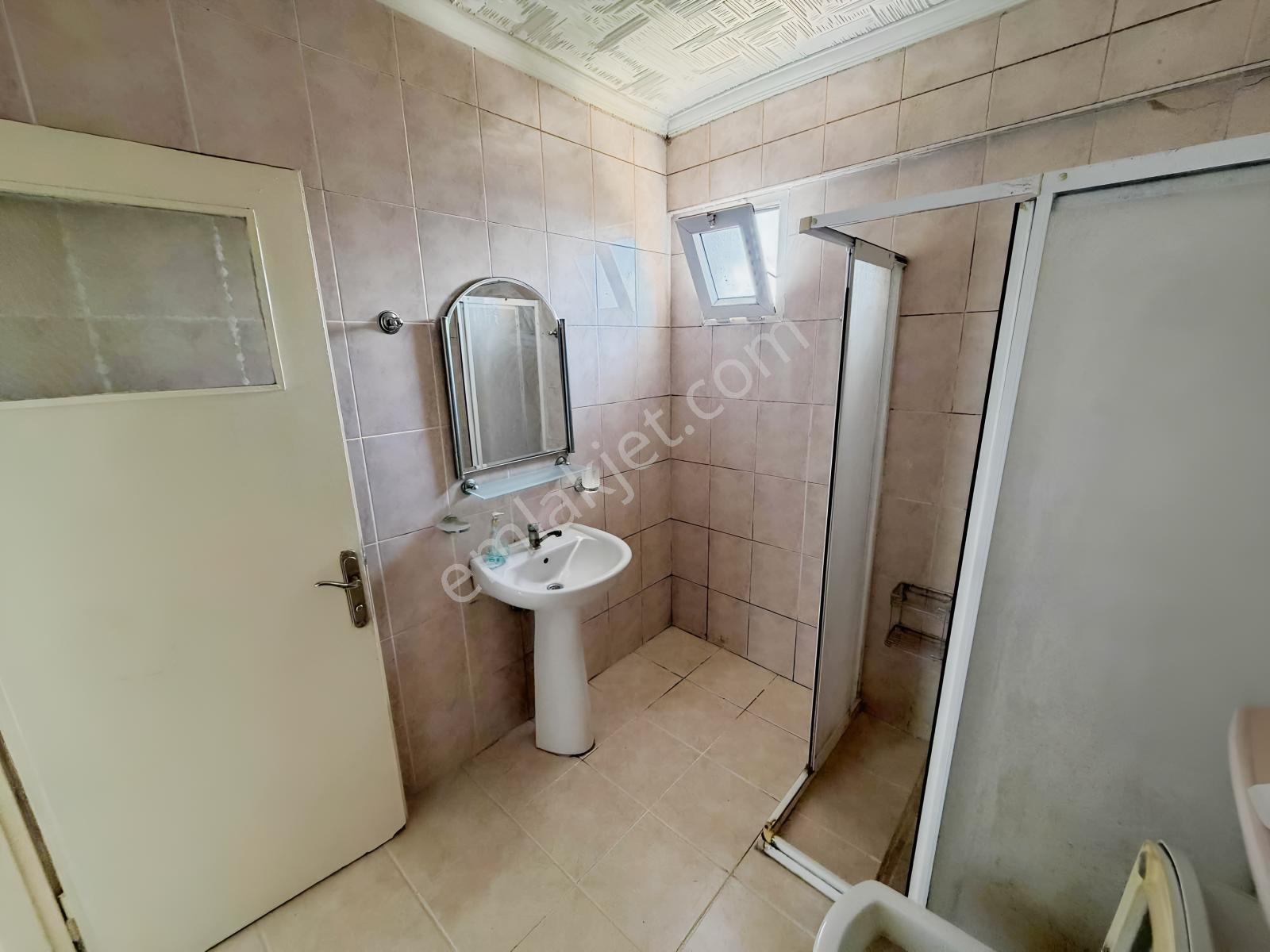 Atakent Mah Kiralık Müstakil Ev Sessiz Sakin Huzurlu Sokak. - Görsel 16