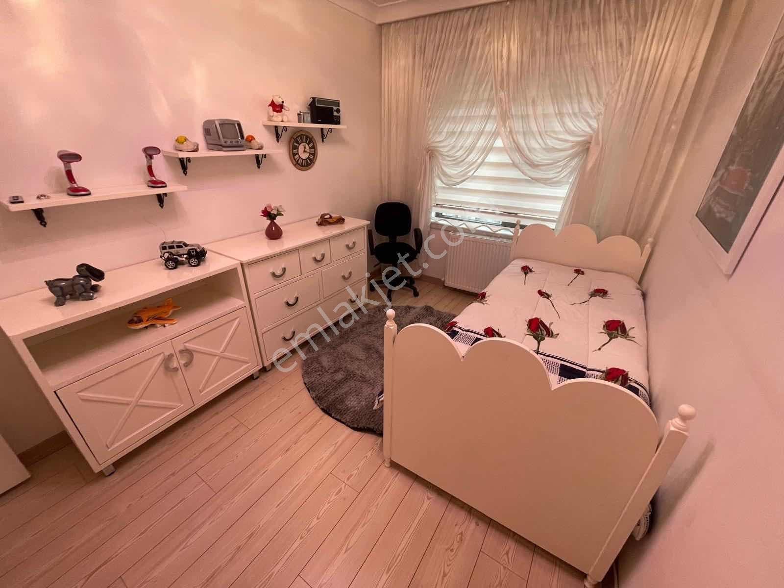 Kılıçsoy'dan Çambaşı Caddesi Üzeri 4+1 Eşyalı Kiralık Daire - Görsel 25