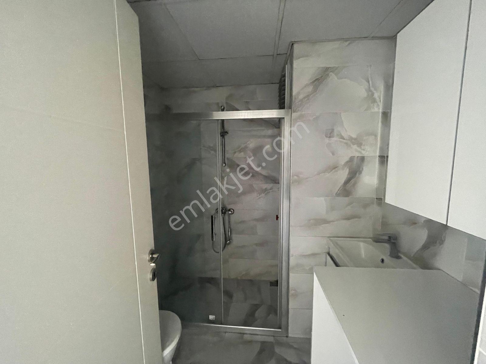 Namlı'dan Mükemmel Konumda, Yerden Isıtmalı 1+1 Kiralık - Görsel 8