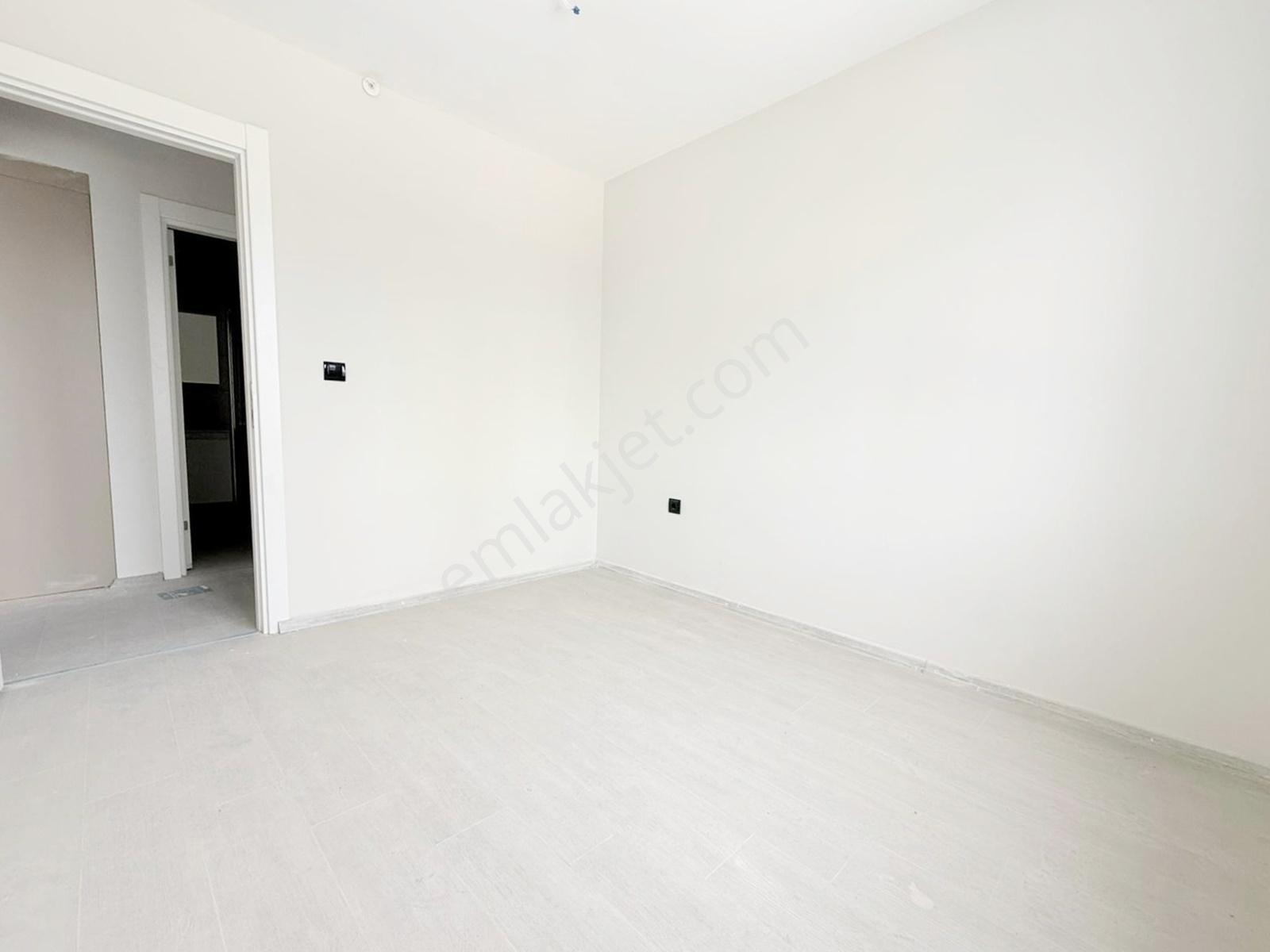 ▄tek Yetkili▄ege Mh.en Prestijli Sitesi Sıfır Ara Kat Yapılı 2+1 - Görsel 32